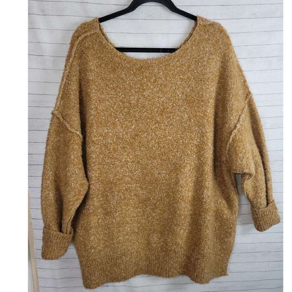 Free People Moira Wool-Blend Slouchy Tunic Sweater in Honeycomb, sz small - Picture 9 of 13